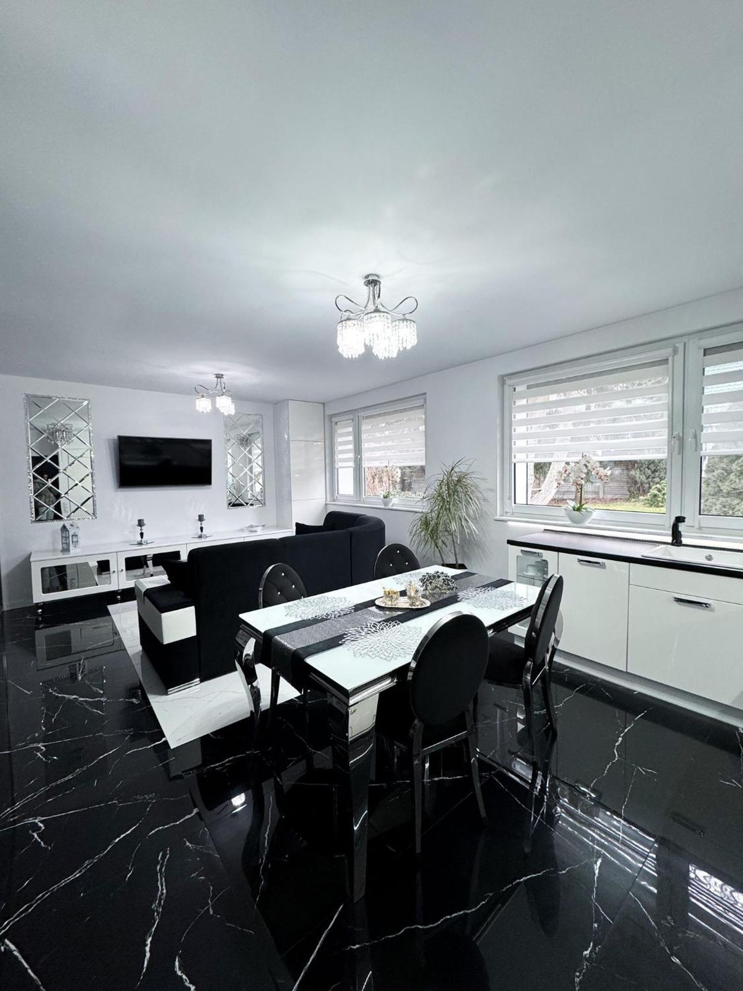 Apartament Glamour Gniezno Ngoại thất bức ảnh