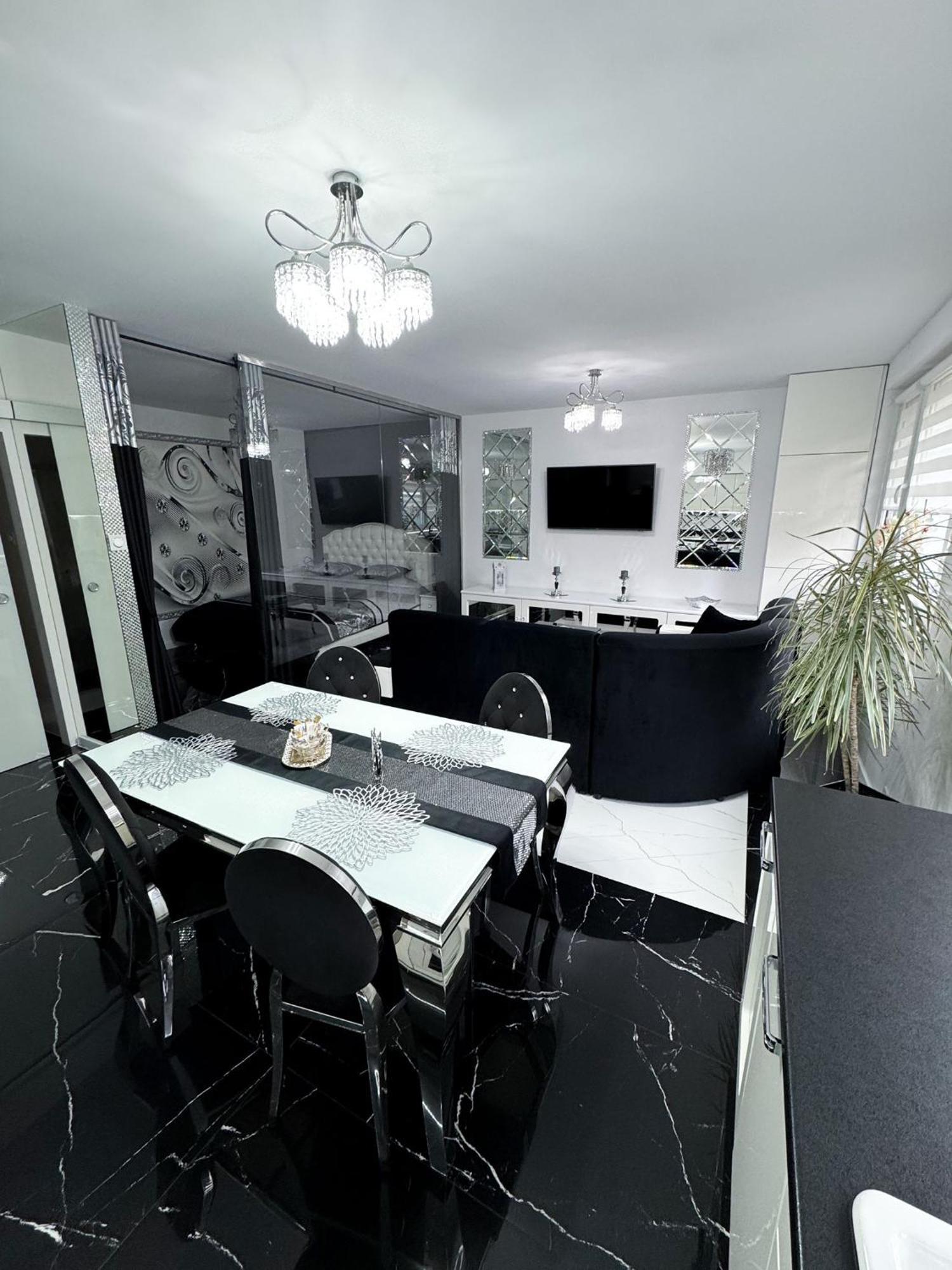 Apartament Glamour Gniezno Ngoại thất bức ảnh
